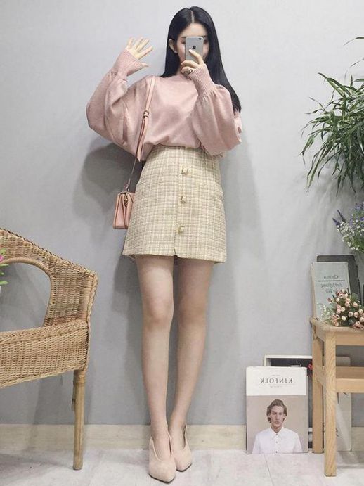 10 kiểu chân váy xòe cho nữ công sở U30  Báo Khánh Hòa điện tử